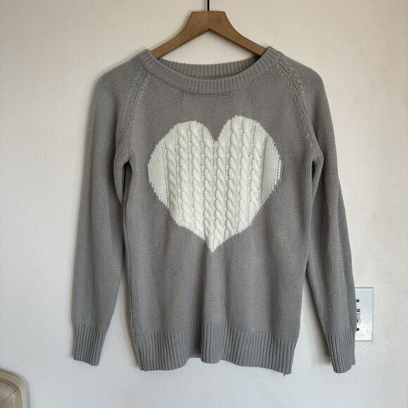 Unbranded Sweaters - Cable Knit White Heart Grey Sweater Sz S Cozy Classic Winter Fisherman Coastal
